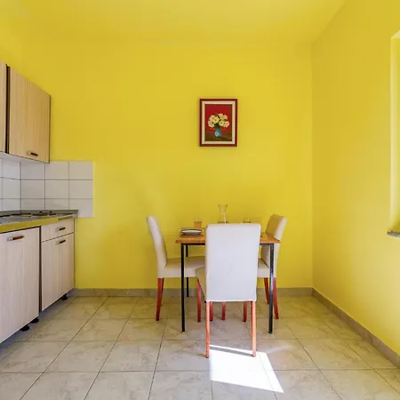 Apartment In With Wifi *